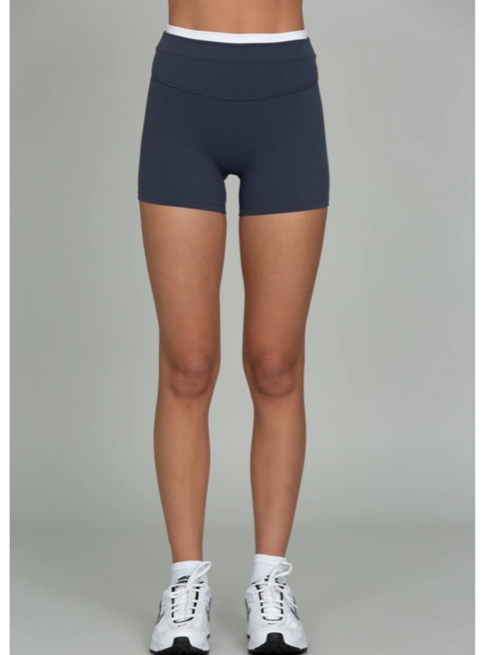 Goldhinge BLUEWASH DOUBLE WAIST STRYDEFORM SHORT Small Blue Grey White